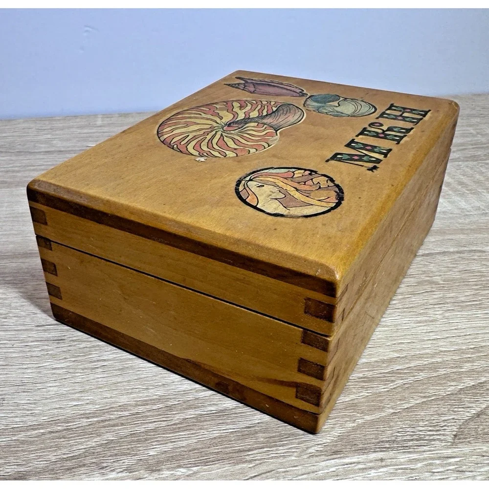 Vintage Wood Jewelry Box Nautilus Shell Hinged Trinket Coastal Sea Life Décor‎
